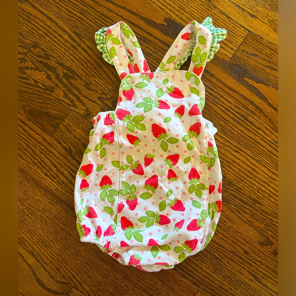 Marco and Lizzy 18M Strawberry Ruffle Bubble Romper